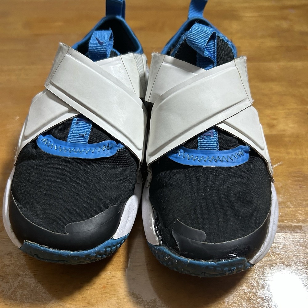 Nike Flex Runner 2 Easy On/Off Athletic Shoes - Size 12.5
